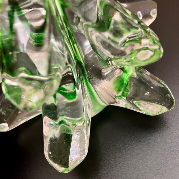 Vintage Green Ribbon Heavy Crystal Art Glass Christmas Tree Made In Taiwan - Picture 4 of 6